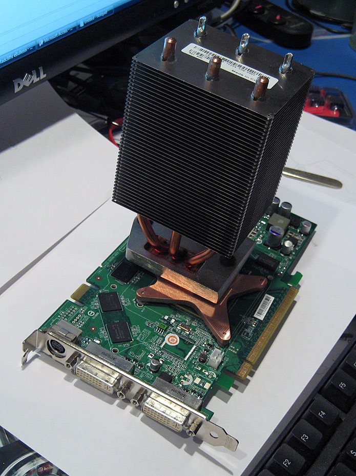 heatsink%20mounted%20on%20copper%20plate.jpg